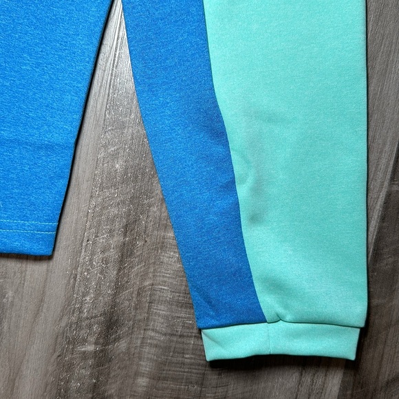 Holderness & Bourne Dry Luxe Performance Tailored Fit Quarter Zip - Large - Picture 4 of 7